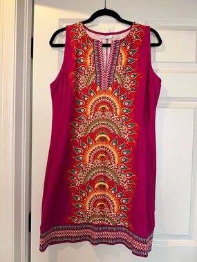 New York & Company V-Neck Sleeveless Fuchsia Printed Dress Sz L